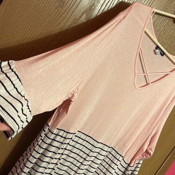 Color block tunic - Picture 2 of 4